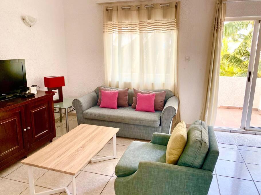 Apt Terrasse Bord De Mer & Piscine / Flic En Flac Exterior photo